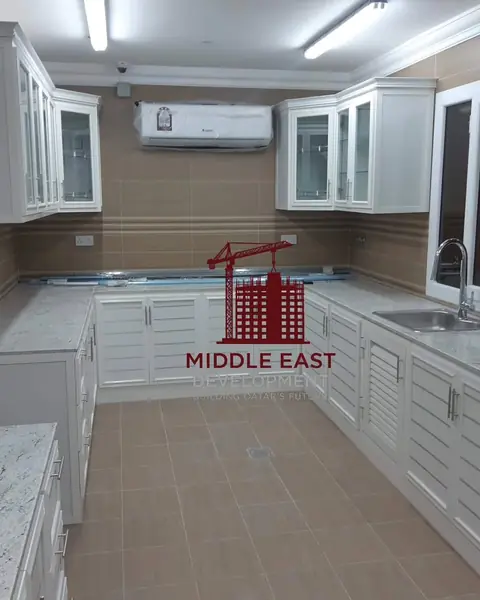 مطبخ مركب بخزائن كاملة